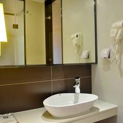 IU Hotel Qingyuan Fogang Branch ванная