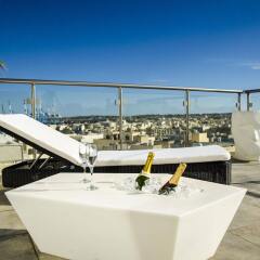 Отель Paramount Bay Penthouse Бирзеббуджа спа