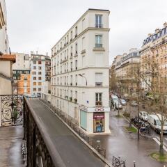 Отель 20 - Design Flat Père Lachaise Париж балкон