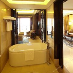 Отель Sheraton Sanya Bay Resort ванная