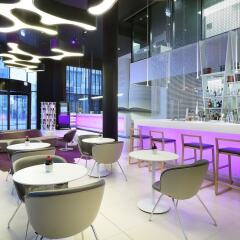 Eurostars Book Hotel гостиничный бар фото 5
