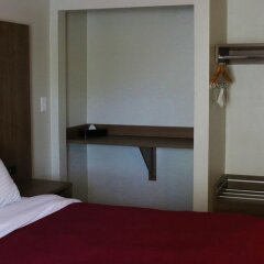 Отель Kalika Hotel США, Ниагара-Фолс - отзывы, цены и фото номеров - забронировать отель Kalika Hotel онлайн сейф в номере