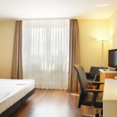 Отель Best Western Macrander Hotel Dresden Германия, Дрезден - отзывы, цены и фото номеров - забронировать отель Best Western Macrander Hotel Dresden онлайн сейф в номере