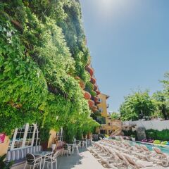 Los Angeles Hotel & Spa пляж