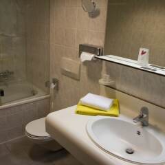Hotel Exquisit ванная