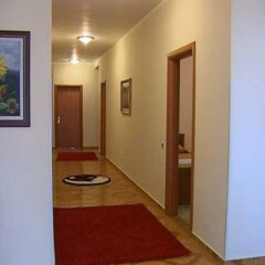 Отель Keshtjella Margarita интерьер отеля