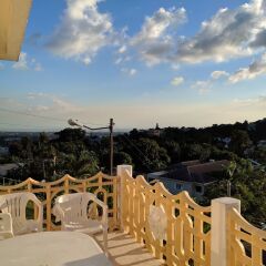 Отель Rockhampton Retreat Guest House балкон