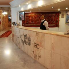 Отель Al Rashid Hotel Иордания, Вади-Муса - отзывы, цены и фото номеров - забронировать отель Al Rashid Hotel онлайн интерьер отеля фото 3