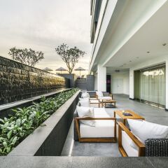 Отель Akyra Thonglor Bangkok Таиланд, Бангкок - отзывы, цены и фото номеров - забронировать отель Akyra Thonglor Bangkok онлайн балкон