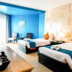 Отель Sea Breeze Jomtien Resort комната для гостей фото 11