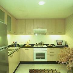 Апартаменты Gardengrove Suites Serviced Apartment Бангкок в номере