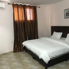 Отель Noor Hotel Apartments Иордания, Солт - отзывы, цены и фото номеров - забронировать отель Noor Hotel Apartments онлайн сейф в номере