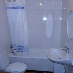 Отель Apartamentos GHM Monachil ванная