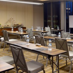 Отель Wyndham Grand Istanbul Levent