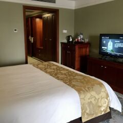 Отель The Bund Riverside Hotel Китай, Шанхай - 1 отзыв об отеле, цены и фото номеров - забронировать отель The Bund Riverside Hotel онлайн удобства в номере фото 2
