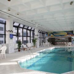 Prime Hotel Beijing Wangfujing бассейн
