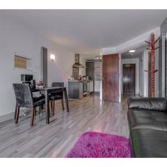 Отель Modern, Spacious 1BR Central Manchester Flat for 2 Великобритания, Манчестер - отзывы, цены и фото номеров - забронировать отель Modern, Spacious 1BR Central Manchester Flat for 2 онлайн комната для гостей