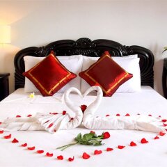 Отель Phu Thinh Boutique Resort And Spa Хойан сейф в номере