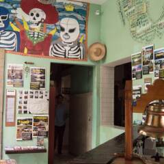 Отель The Roof Backpackers Hostel Мексика, Гвадалахара - отзывы, цены и фото номеров - забронировать отель The Roof Backpackers Hostel онлайн интерьер отеля