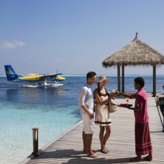 Отель Vilamendhoo Island Resort & Spa городской автобус