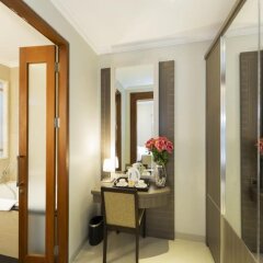 Отель The Banyumas Suite Villa Legian Индонезия, Кута - отзывы, цены и фото номеров - забронировать отель The Banyumas Suite Villa Legian онлайн удобства в номере