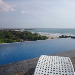 Отель Citadines Kuta Beach Bali бассейн фото 3
