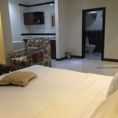 Bazil Hotel Suites in Riyadh, Saudi Arabia from 272$, photos, reviews - zenhotels.com guestroom