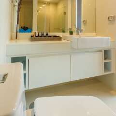Отель Aristo Resort Phuket 518 by Holy Cow фото 13