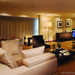 Отель Crowne Plaza Istanbul - Harbiye интерьер отеля фото 2