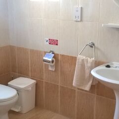 Отель Rantzo Holiday Apartments Кипр, Писсури - отзывы, цены и фото номеров - забронировать отель Rantzo Holiday Apartments онлайн ванная
