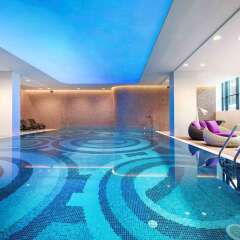 Гостиница Novotel Almaty City Center бассейн