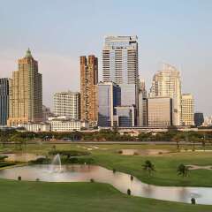 Отель The St. Regis Bangkok спортивное сооружение