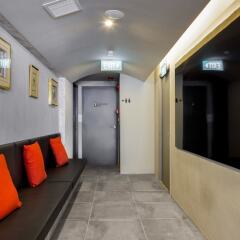Circular House Capsule Hotel Сингапур интерьер отеля фото 3