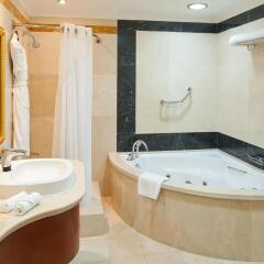 Отель Holiday Inn Bur Dubai - Embassy District спа фото 2