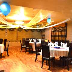 Crystal Plaza Hotel