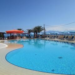 Отель Ninos On The Beach Корфу бассейн фото 3