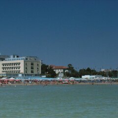 Hotel Beaurivage пляж
