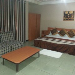 Global Summer Hotel in Accra, Ghana from 101$, photos, reviews - zenhotels.com guestroom photo 2