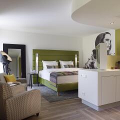 Hotel Indigo Düsseldorf - Victoriaplatz комната для гостей