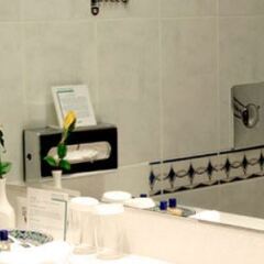 Отель Holiday Inn London Oxford Circus ванная