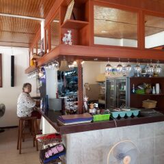 Отель Ya Nui Resort гостиничный бар