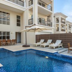 Отель Al Habtoor Polo Resort с домашними животными
