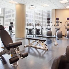 Отель Vancouver Marriott Pinnacle Downtown Hotel Канада, Ванкувер - отзывы, цены и фото номеров - забронировать отель Vancouver Marriott Pinnacle Downtown Hotel онлайн фитнесс-зал