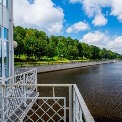 Гостиница на воде Волжская Жемчужина в Ярославле - забронировать гостиницу на воде Волжская Жемчужина, цены и фото номеров Ярославль пляж фото 2