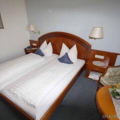 Hotel Am Heideloffplatz комната для гостей
