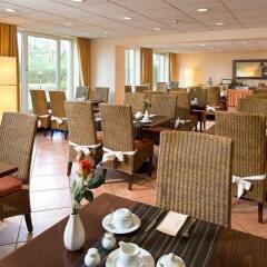 Gold Inn Hotel Prinz Eugen питание