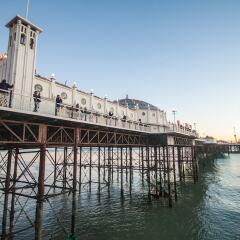 Отель Brighton Getaways-Beach View