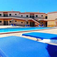 Отель Apartamentos Cabo Baños Испания, Кала-эн-Форкат - отзывы, цены и фото номеров - забронировать отель Apartamentos Cabo Baños онлайн детские мероприятия фото 2