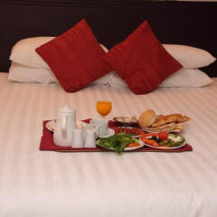 Al Sharq Hotel в номере