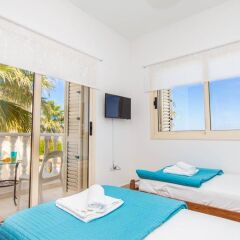 Отель Oceanview Luxury Villa 134 Кипр, Протарас - отзывы, цены и фото номеров - забронировать отель Oceanview Luxury Villa 134 онлайн комната для гостей фото 4